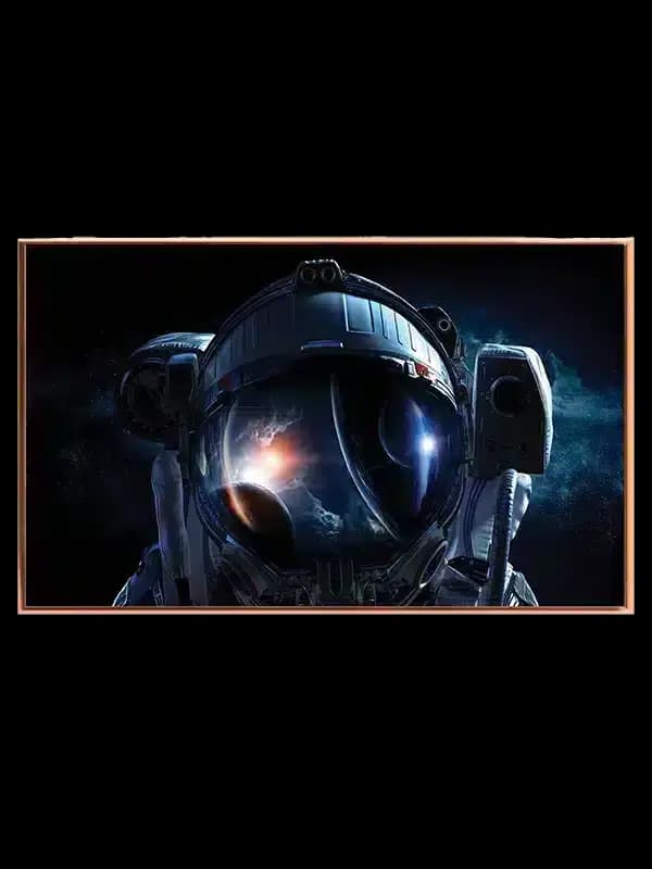Astronaut Hjelm i Mørkt Rum