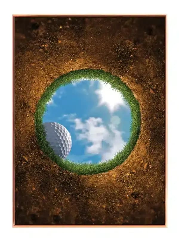 Golfboldens Eventyr i Skyerne