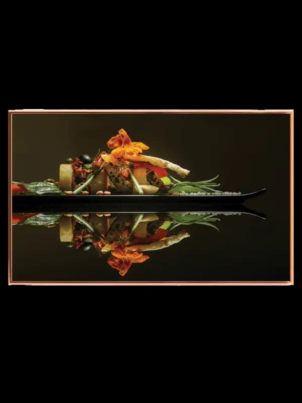 Mad tallerken blomster urter med refleksion